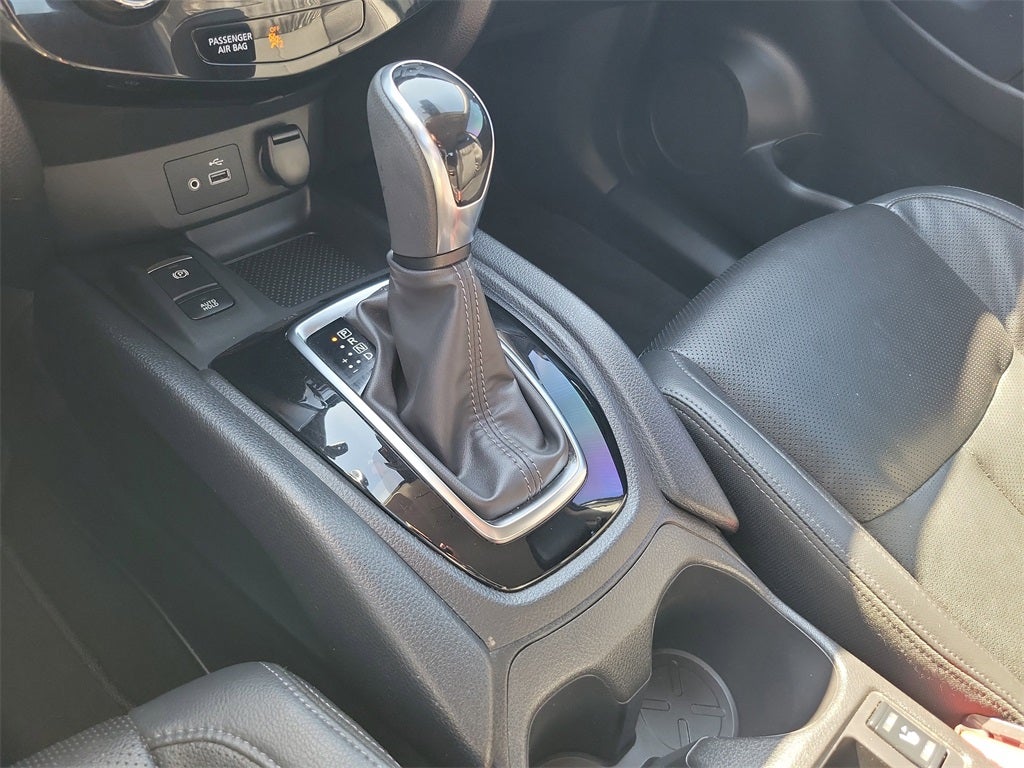 2022 Nissan Rogue Sport SL