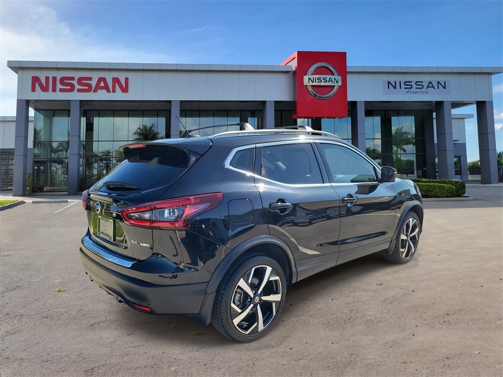 2022 Nissan Rogue Sport SL