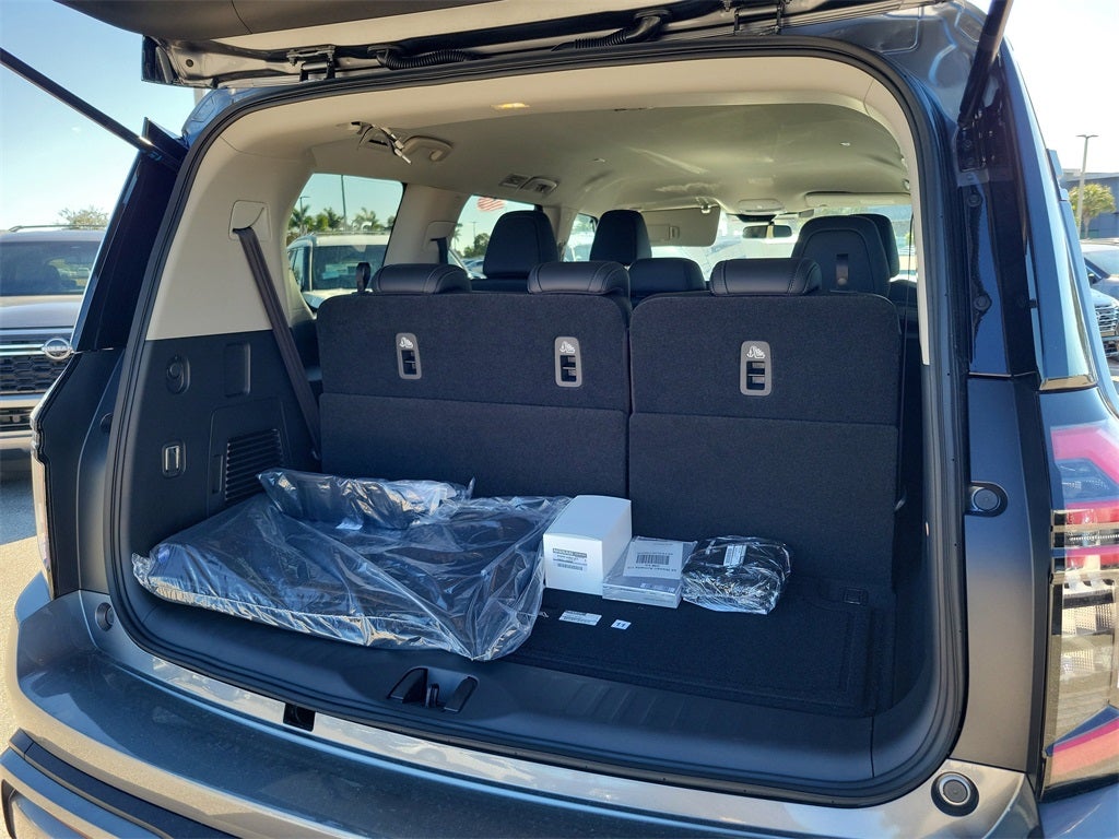 2026 Nissan Armada SV