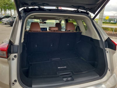 2024 Nissan Rogue Platinum