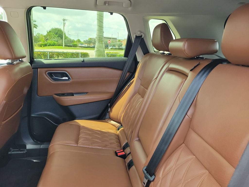 2024 Nissan Rogue Platinum