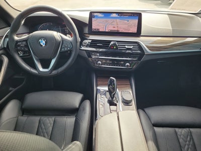 2021 BMW 5 Series 530i