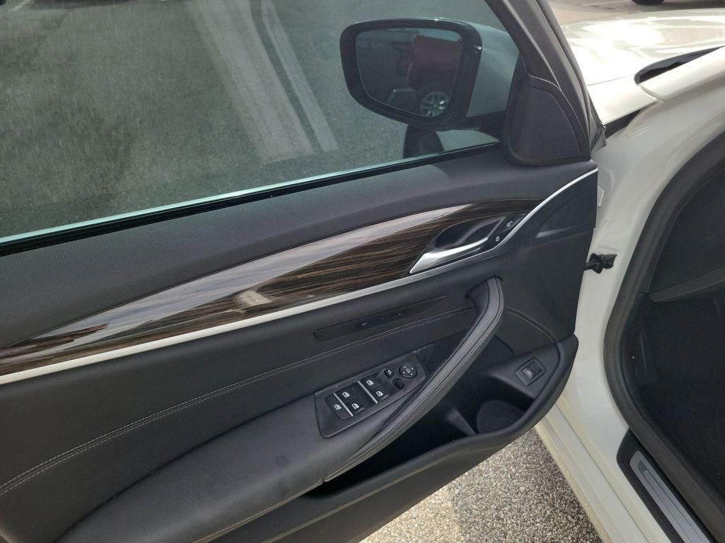 2021 BMW 5 Series 530i