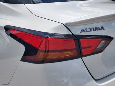 2025 Nissan Altima 2.5 SR