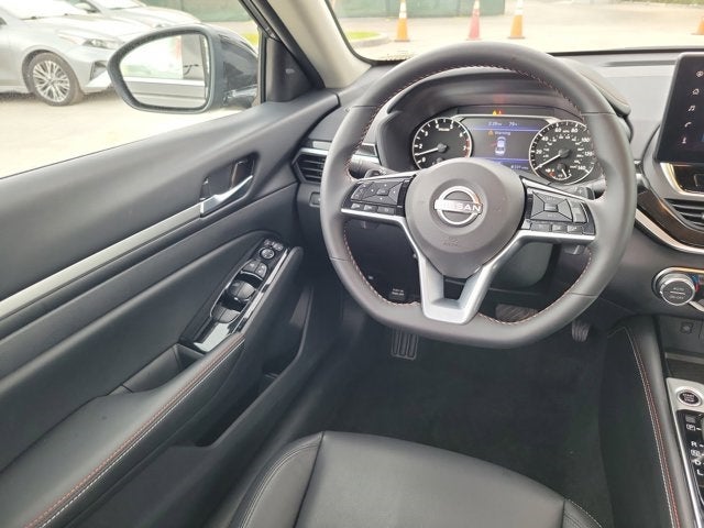 2025 Nissan Altima 2.5 SR