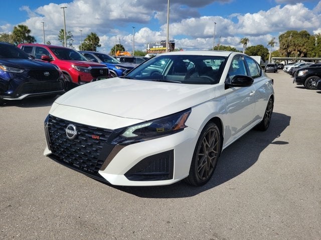 2025 Nissan Altima 2.5 SR