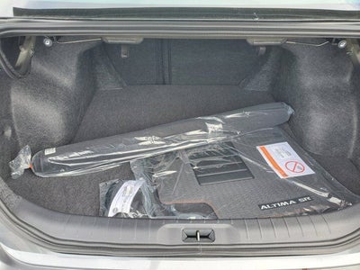 2025 Nissan Altima 2.5 SR