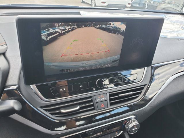 2025 Nissan Altima 2.5 SR