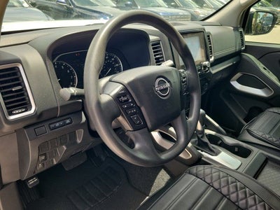 2024 Nissan Frontier SV