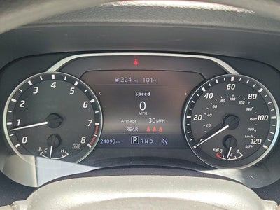 2024 Nissan Frontier SV