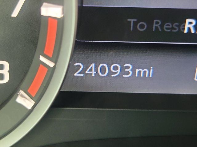 2024 Nissan Frontier SV