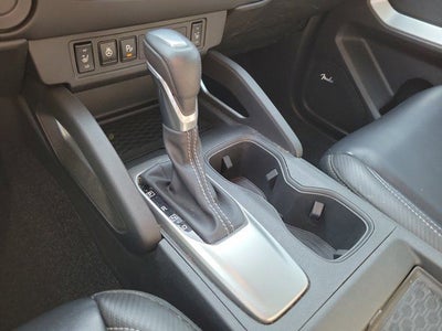 2024 Nissan Frontier SL