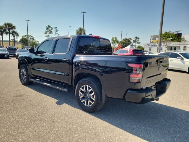 2024 Nissan Frontier SL