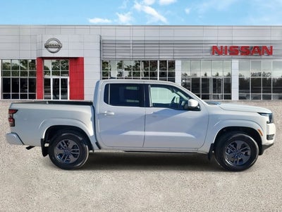 2025 Nissan Frontier SV