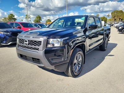 2025 Nissan Frontier SV