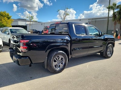 2025 Nissan Frontier SV