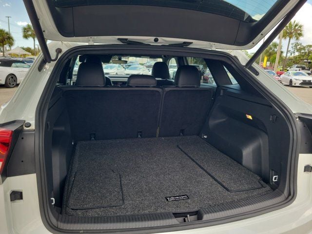 2021 Volkswagen Atlas Cross Sport 2.0T SE w/Technology