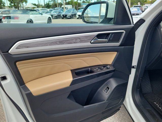 2021 Volkswagen Atlas Cross Sport 2.0T SE w/Technology