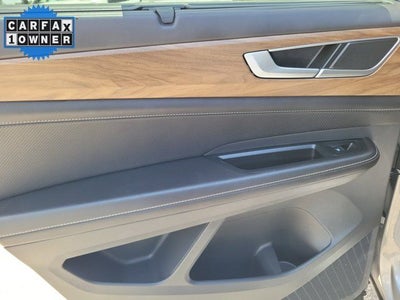 2026 Volkswagen Atlas SE w/Technology