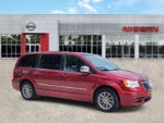 2014 Chrysler Town & Country Touring-L
