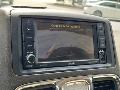 2014 Chrysler Town & Country Touring-L