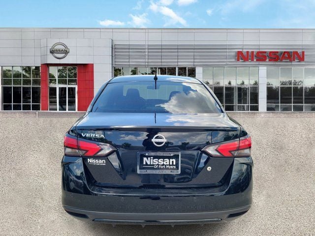 2024 Nissan Versa 1.6 S