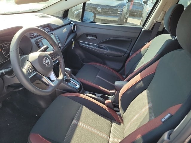 2025 Nissan Versa 1.6 SR