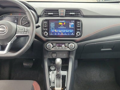 2025 Nissan Versa 1.6 SR