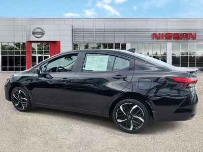 2025 Nissan Versa 1.6 SR