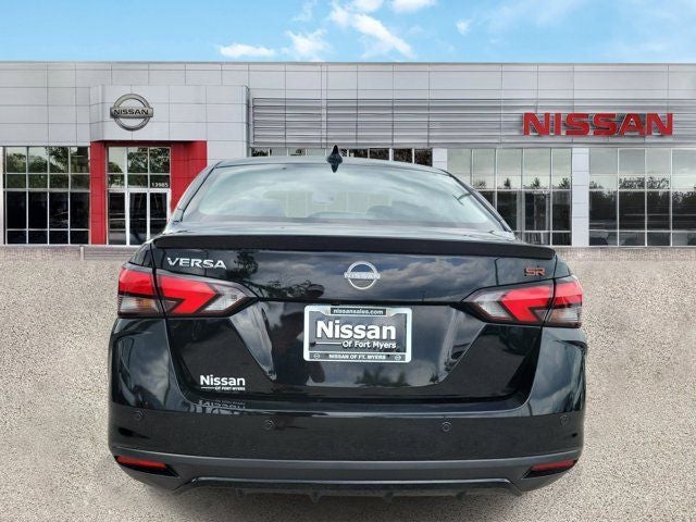 2025 Nissan Versa 1.6 SR