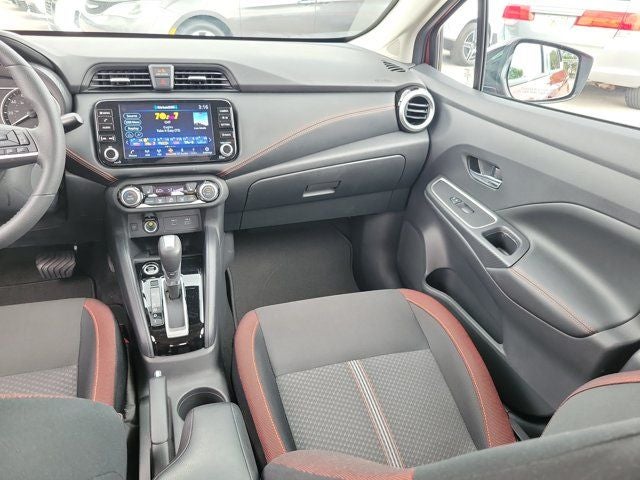 2025 Nissan Versa 1.6 SR