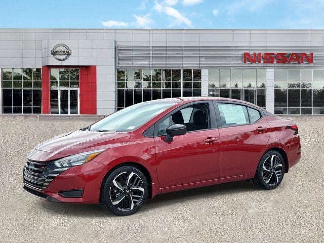 2025 Nissan Versa 1.6 SR