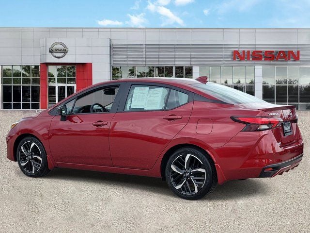 2025 Nissan Versa 1.6 SR