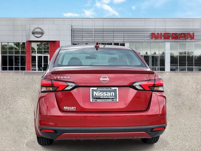 2025 Nissan Versa 1.6 SR