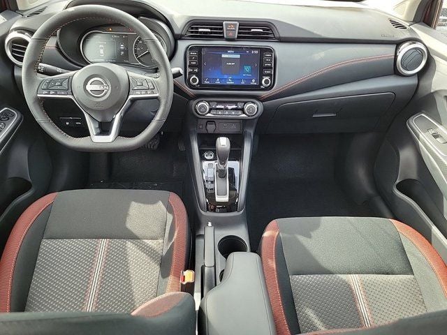 2025 Nissan Versa 1.6 SR