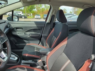 2025 Nissan Versa 1.6 SR