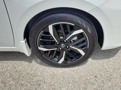 2025 Nissan Versa 1.6 SR