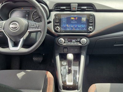 2025 Nissan Versa 1.6 SR