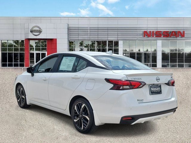2025 Nissan Versa 1.6 SR