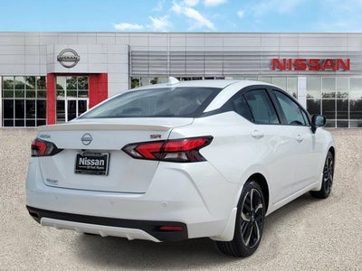 2025 Nissan Versa 1.6 SR