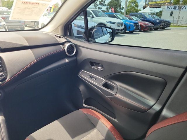 2023 Nissan Versa 1.6 SR