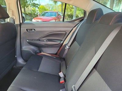 2023 Nissan Versa 1.6 SR