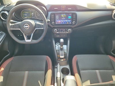 2023 Nissan Versa 1.6 SR