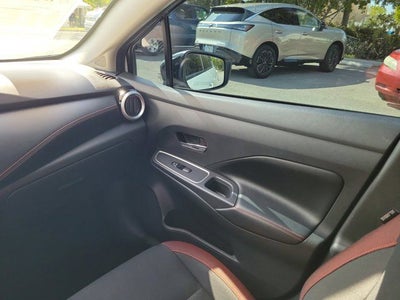 2023 Nissan Versa 1.6 SR