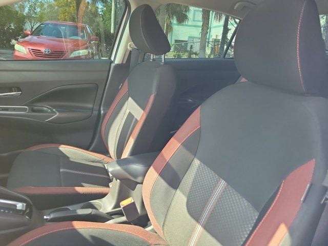 2023 Nissan Versa 1.6 SR