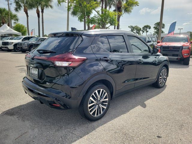 2023 Nissan Kicks SV