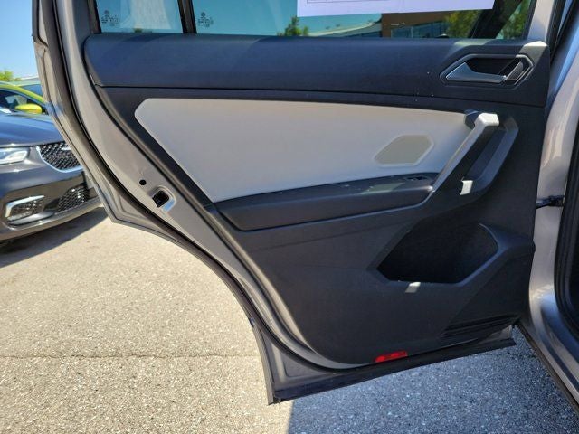 2021 Volkswagen Tiguan 2.0T SE R-Line Black