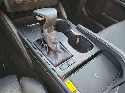 2023 Lexus ES 300h Luxury