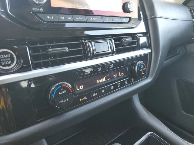 2022 Nissan Pathfinder S