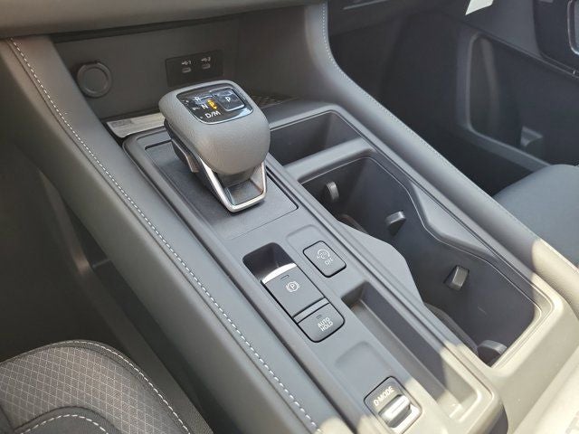 2026 Nissan Pathfinder S